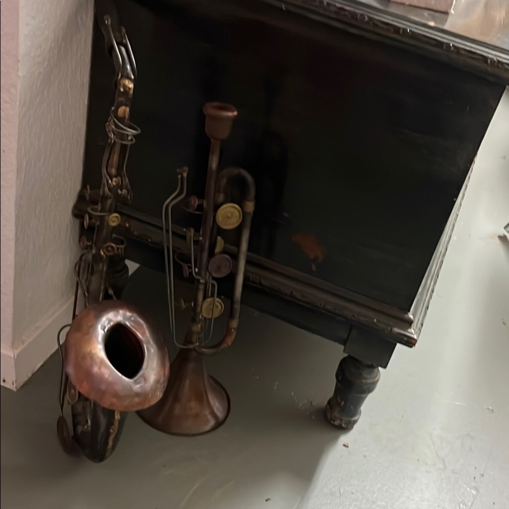 Art deco vintage musical instruments